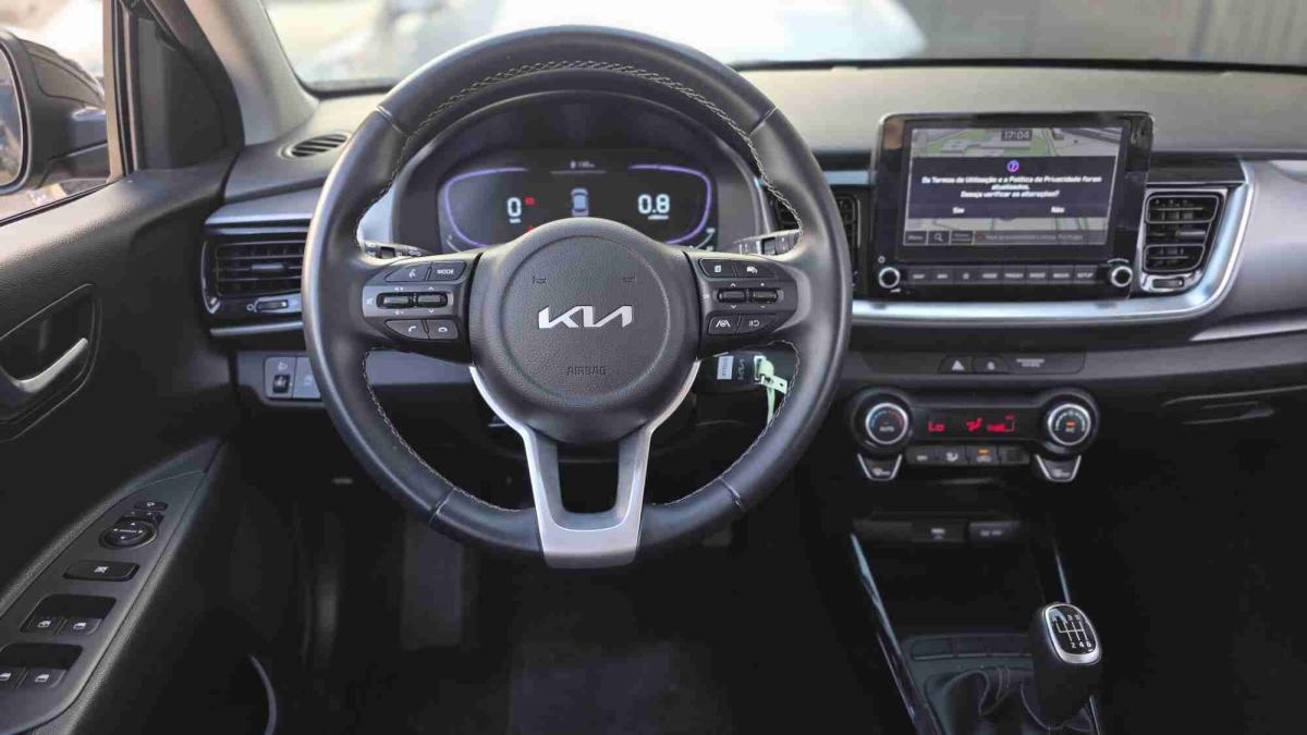 kia-stonic-2025-gasolina-998cc