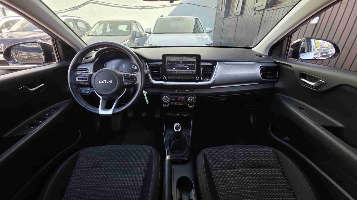 kia-stonic-2025-gasolina-998cc