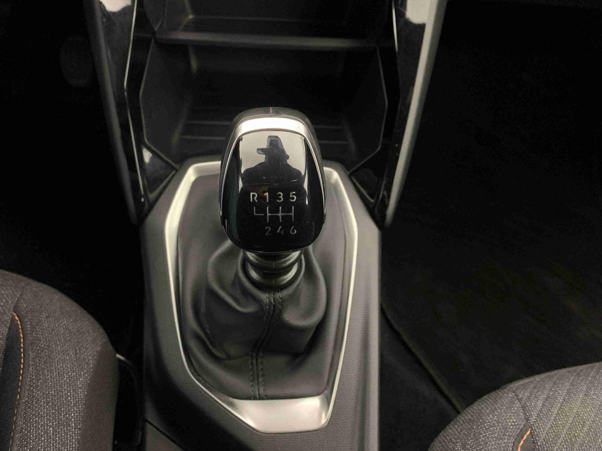 peugeot-2008-2025-gasolina-1199cc