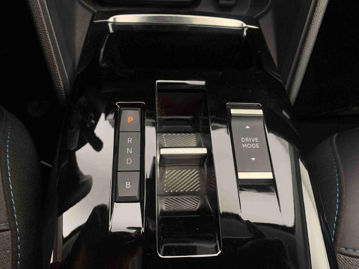 citroen-e-c4-2023-eletrico-0cc