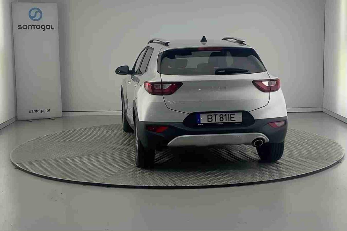 kia-stonic-2025-gasolina-1197cc