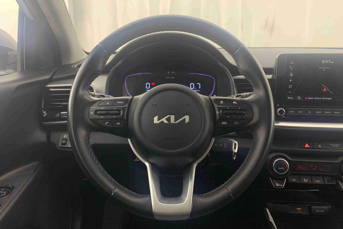 kia-stonic-2025-gasolina-1197cc