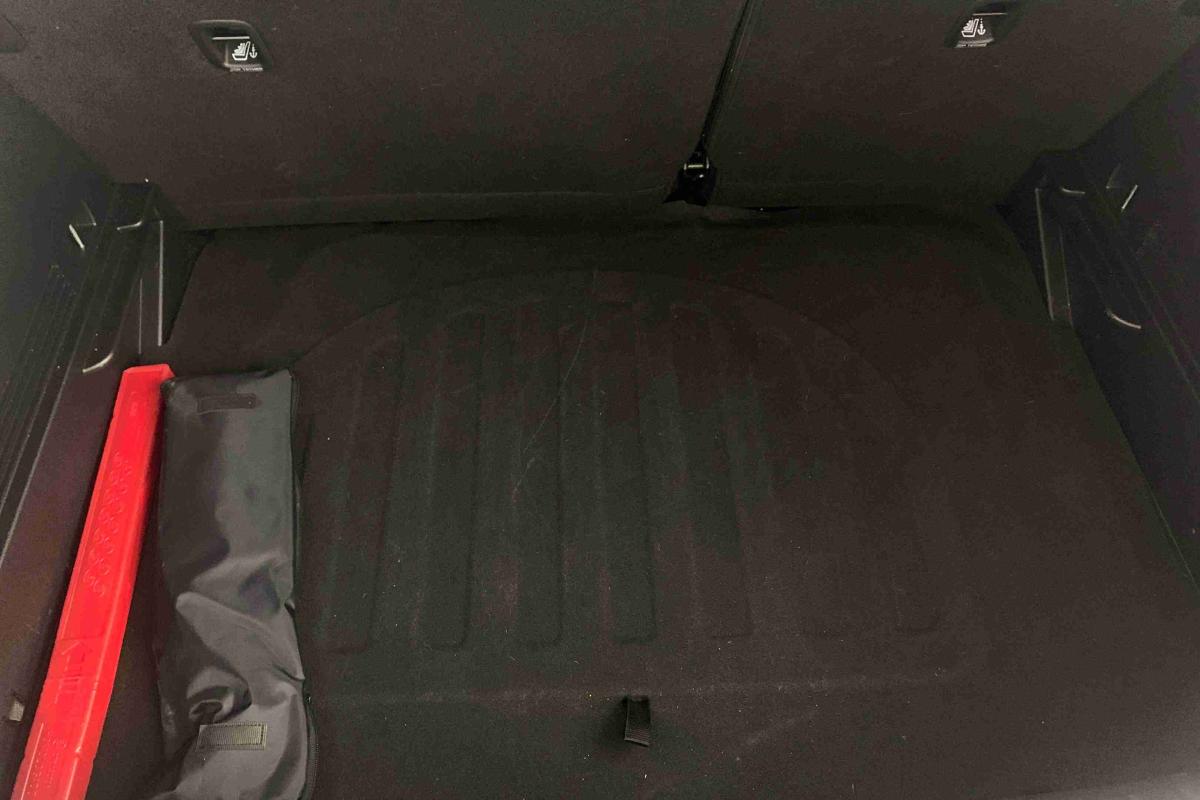 kia-stonic-2025-gasolina-1197cc