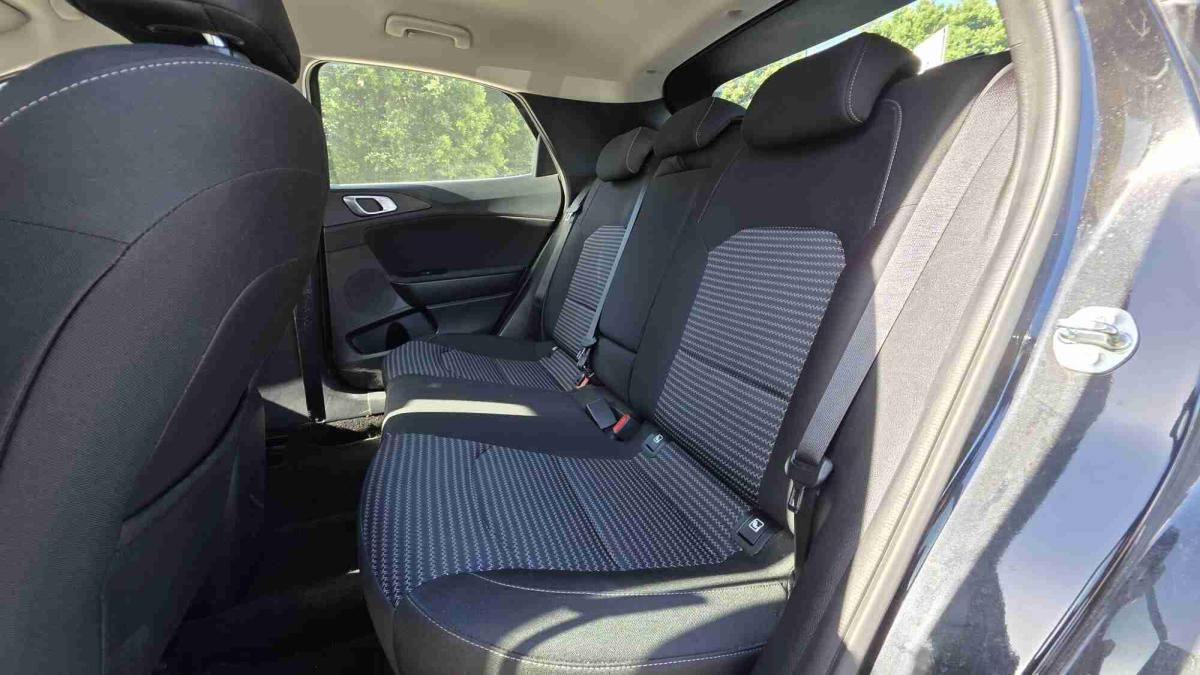 kia-xceed-2025-gasolina-998cc