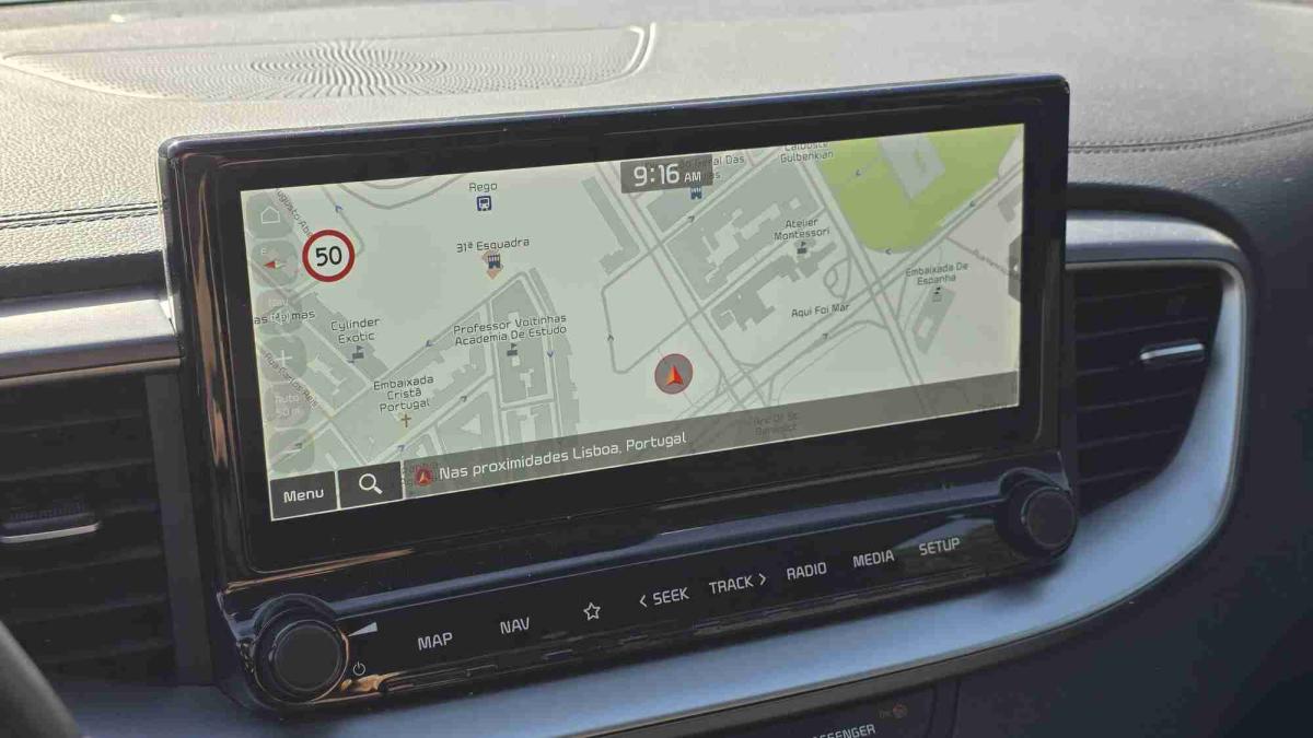 kia-xceed-2025-gasolina-998cc