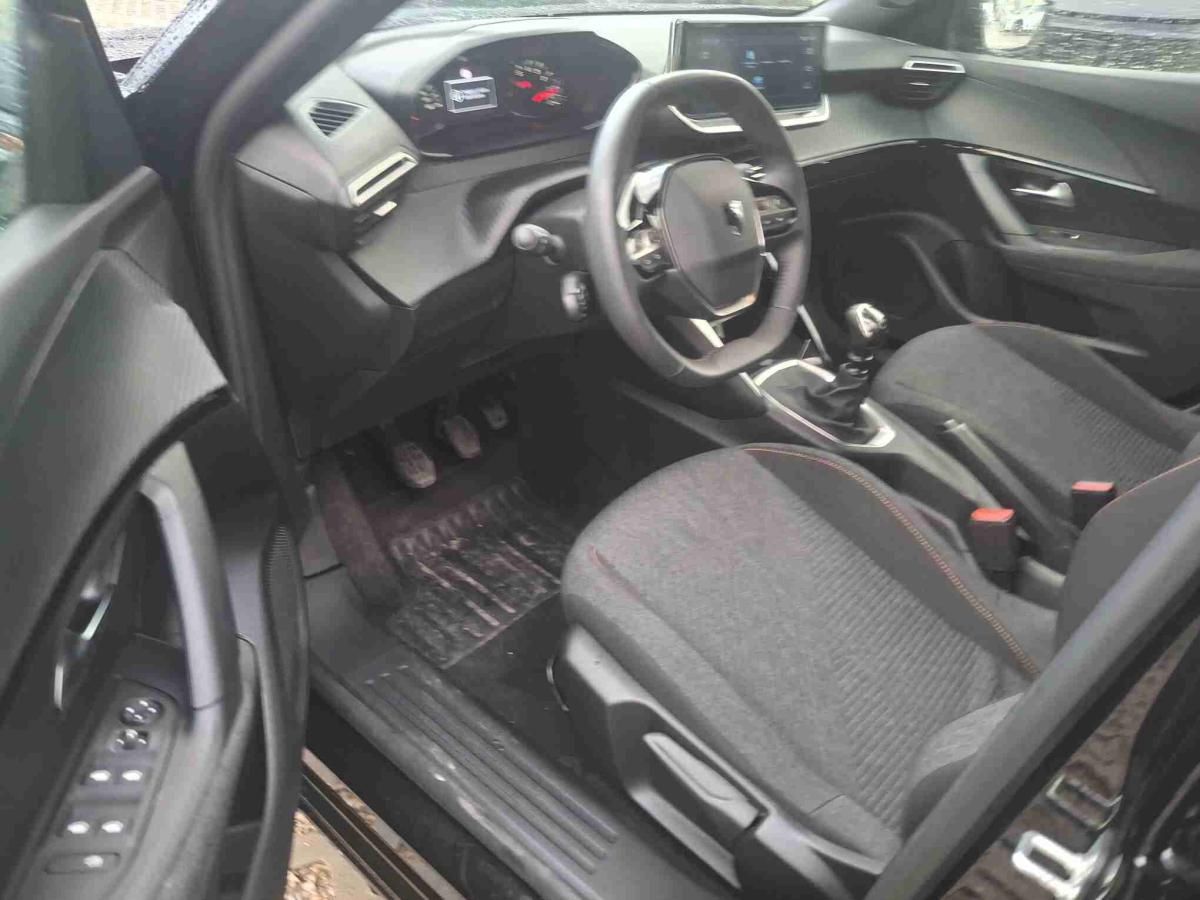 peugeot-2008-2025-gasolina-1199cc