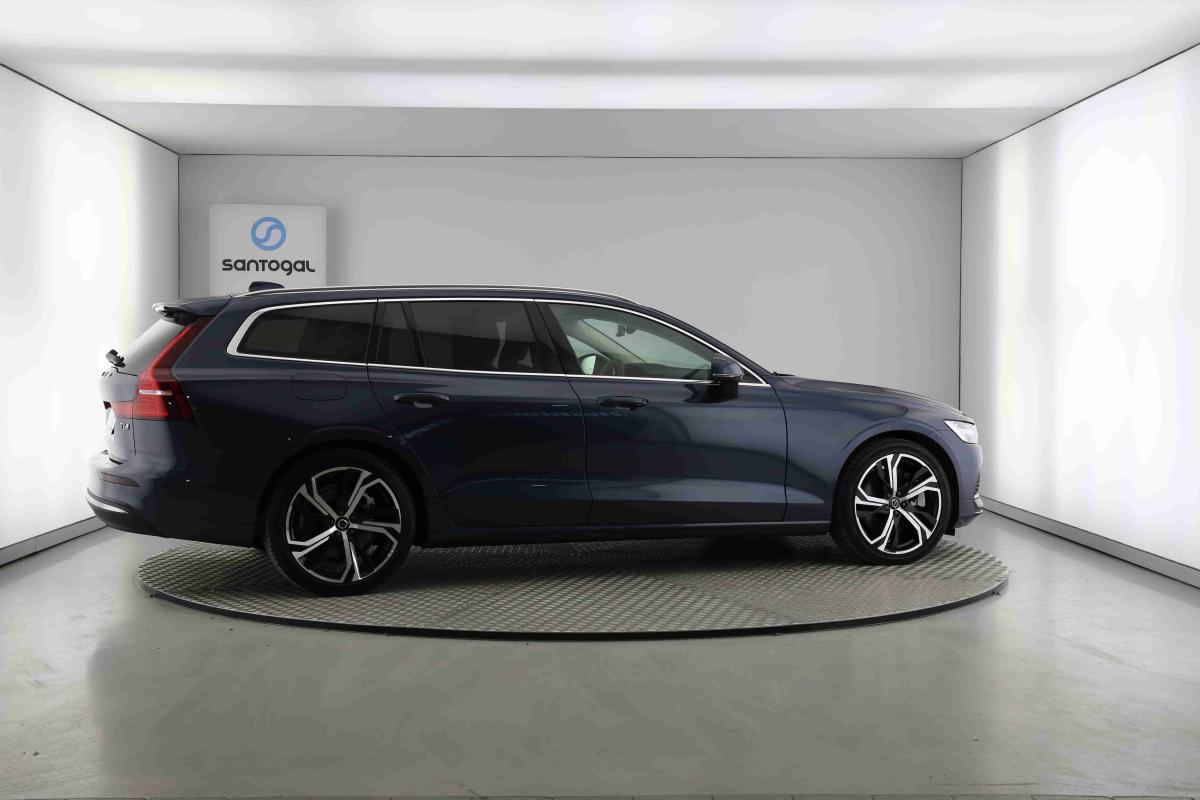 volvo-v60-2025-hibrido-1969cc