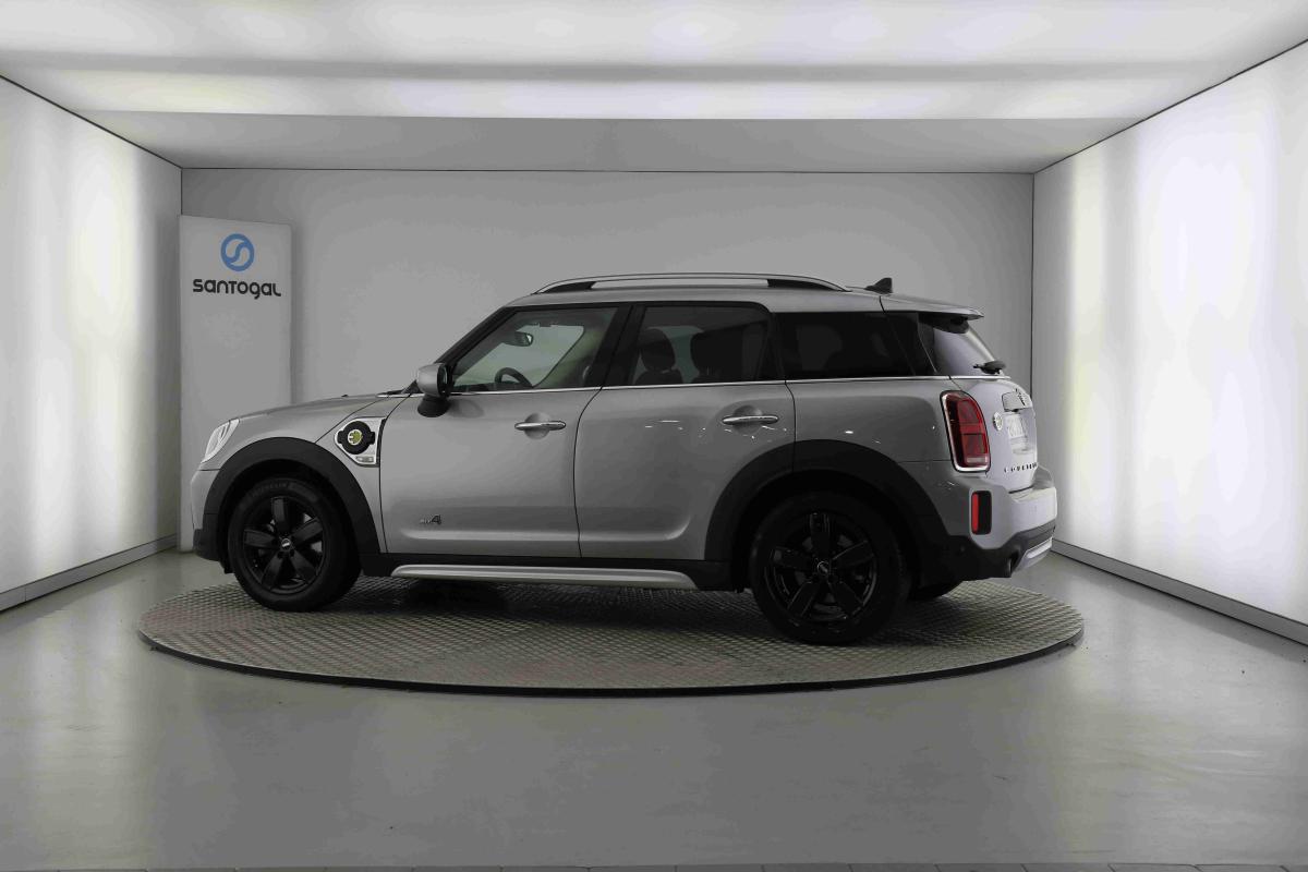 mini-countryman-2023-hibrido-1499cc