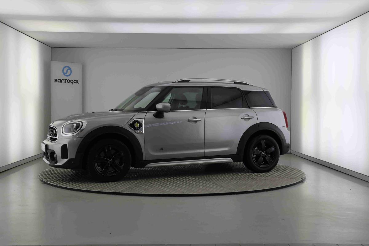mini-countryman-2023-hibrido-1499cc