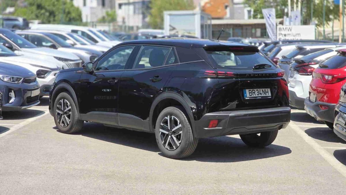 peugeot-2008-2025-gasolina-1199cc