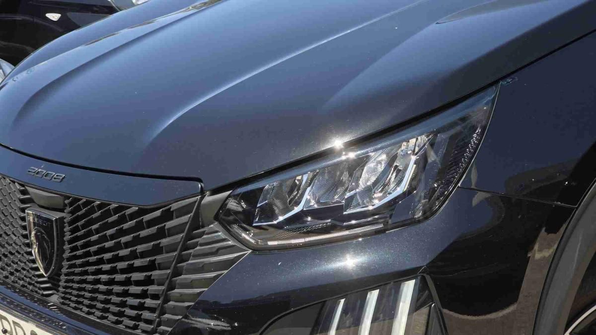 peugeot-2008-2025-gasolina-1199cc