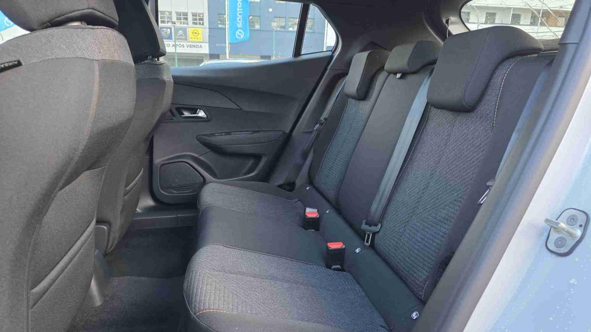 peugeot-2008-2025-gasolina-1199cc