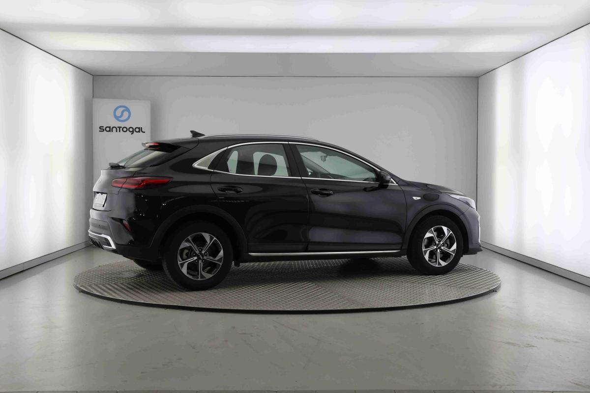 kia-xceed-2025-gasolina-998cc