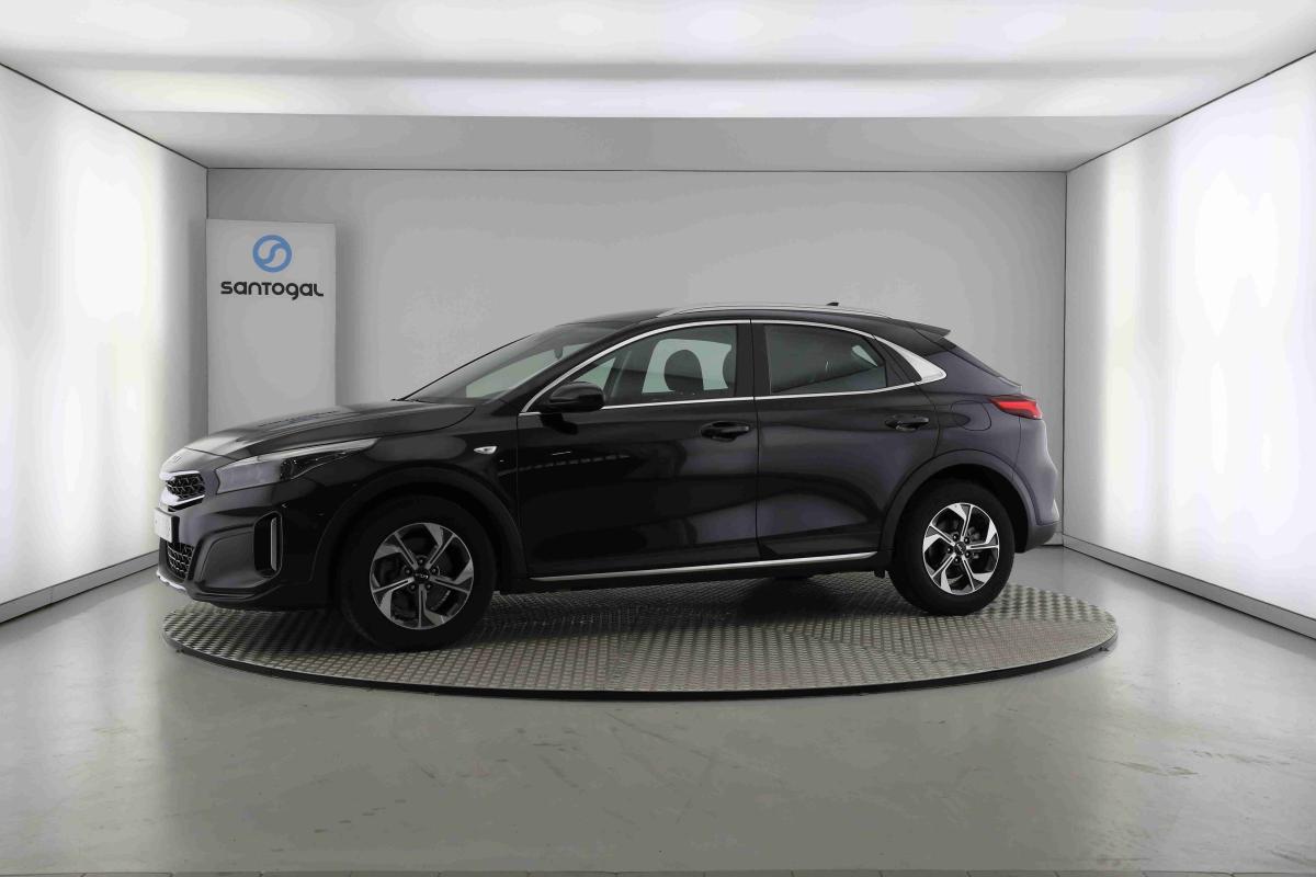 kia-xceed-2025-gasolina-998cc