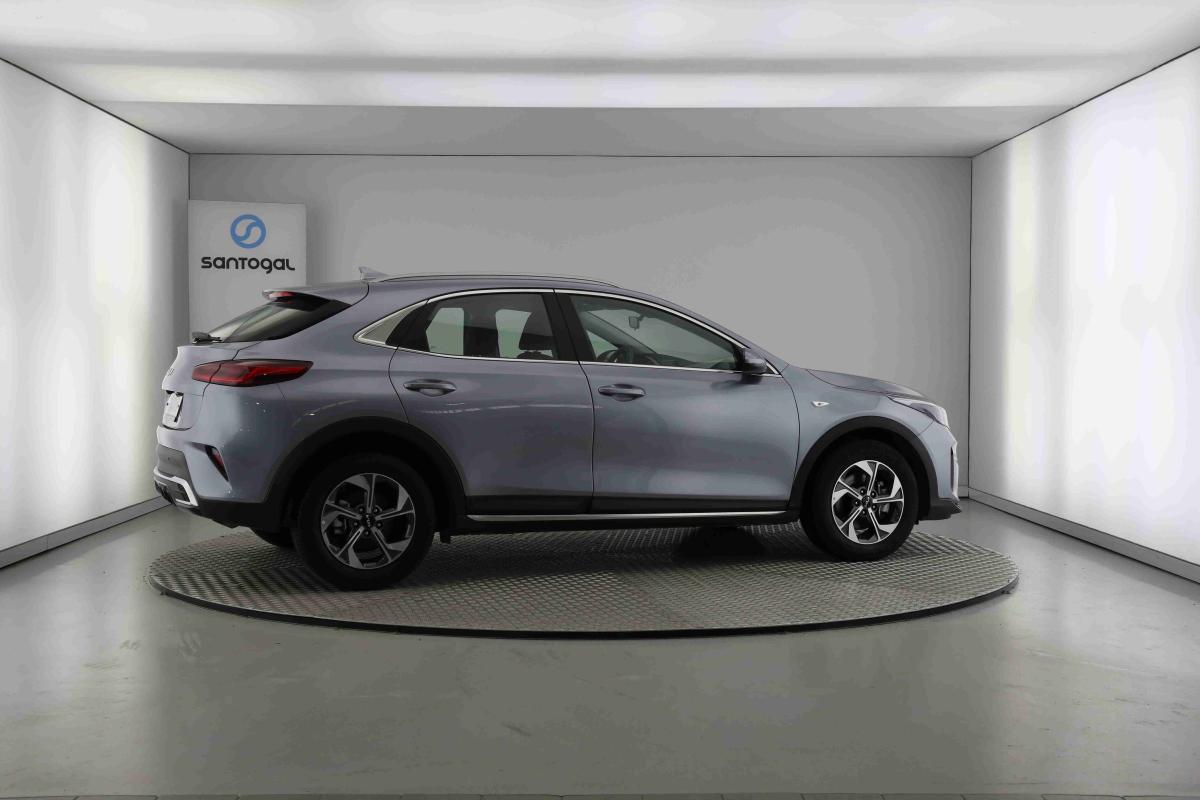 kia-xceed-2025-gasolina-998cc