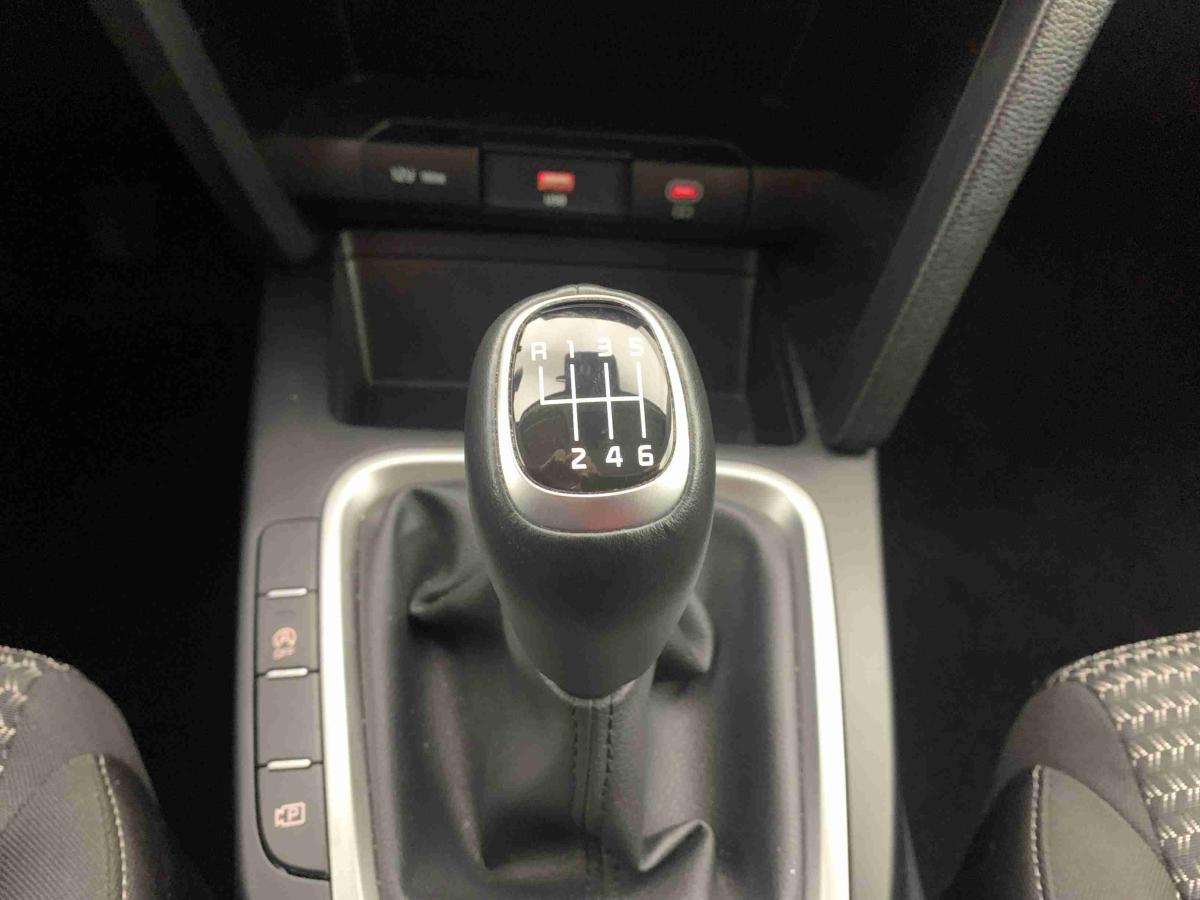 kia-xceed-2025-gasolina-998cc