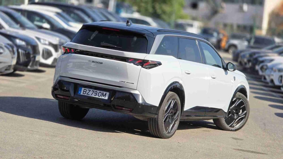 peugeot-5008-2025-eletrico-0cc