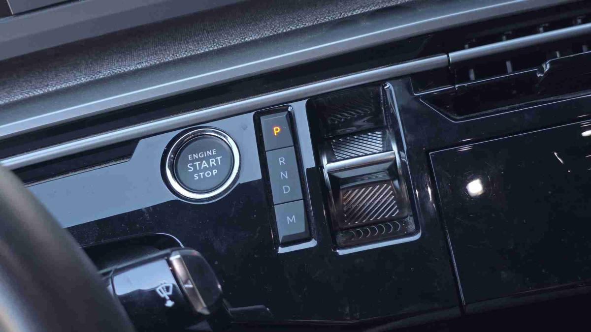 peugeot-3008-2025-gasolina-1199cc