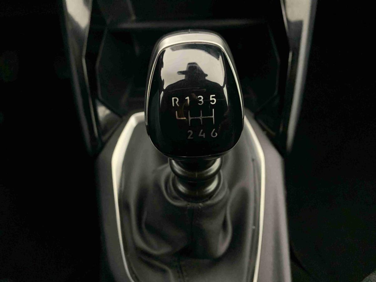peugeot-2008-2025-gasolina-1199cc