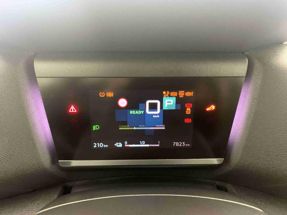 citroen-e-c4-2023-eletrico-0cc