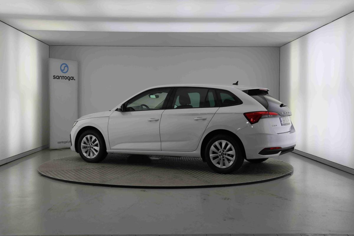 skoda-scala-2025-gasolina-999cc