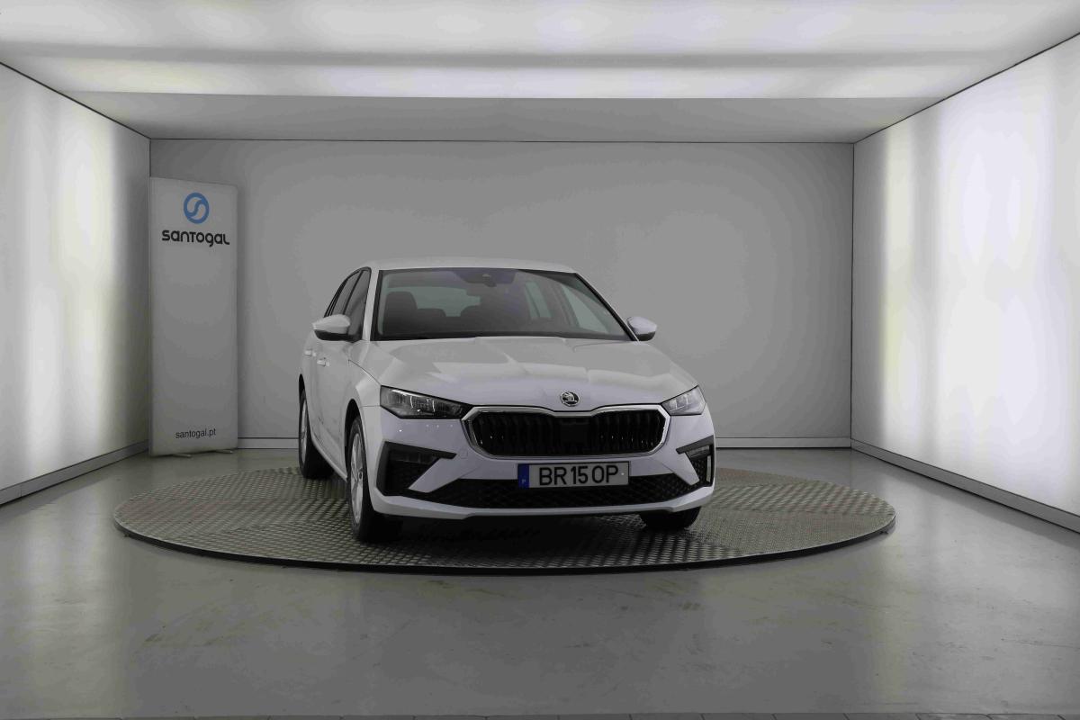 skoda-scala-2025-gasolina-999cc