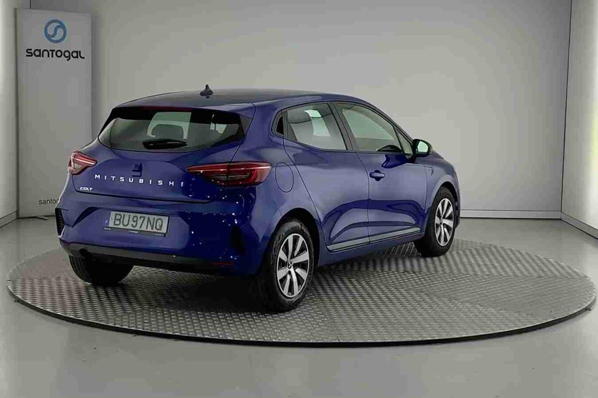 mitsubishi-colt-2025-gasolina-999cc
