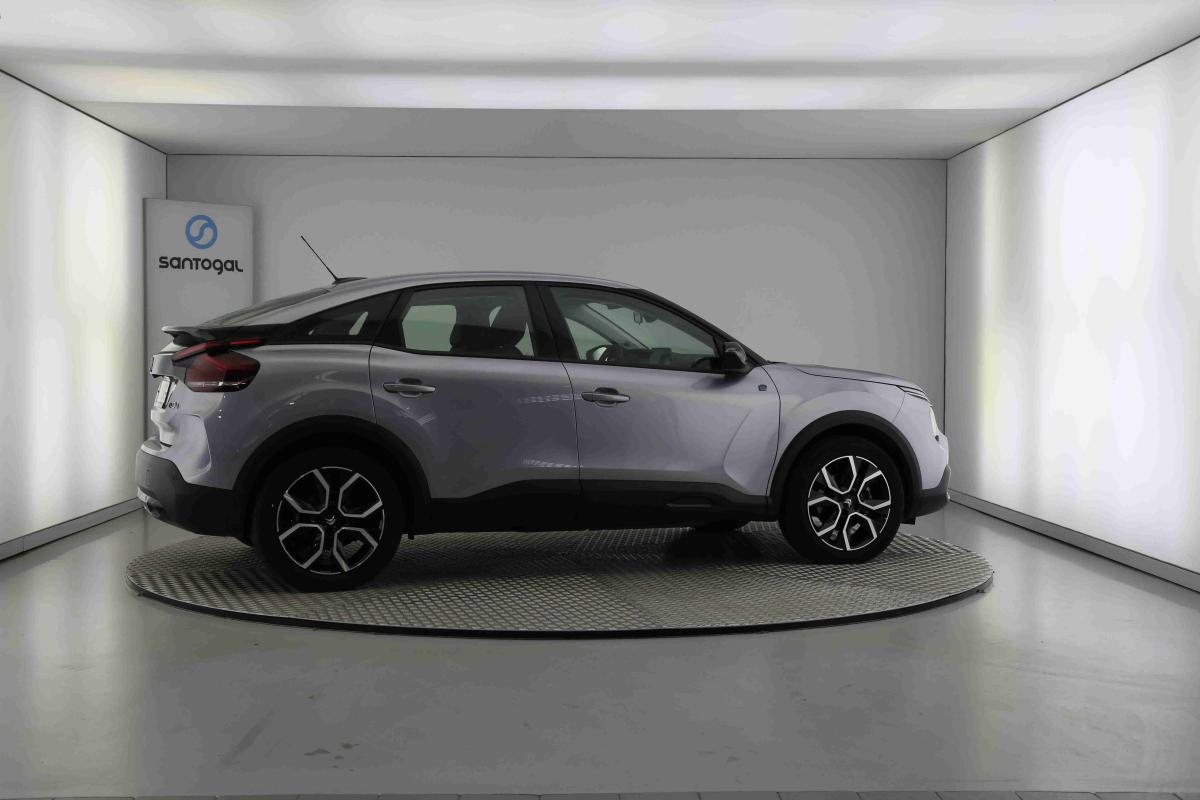 citroen-e-c4-2023-eletrico-0cc