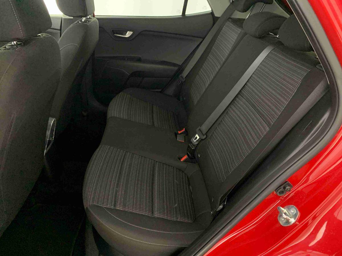 kia-stonic-2025-gasolina-998cc
