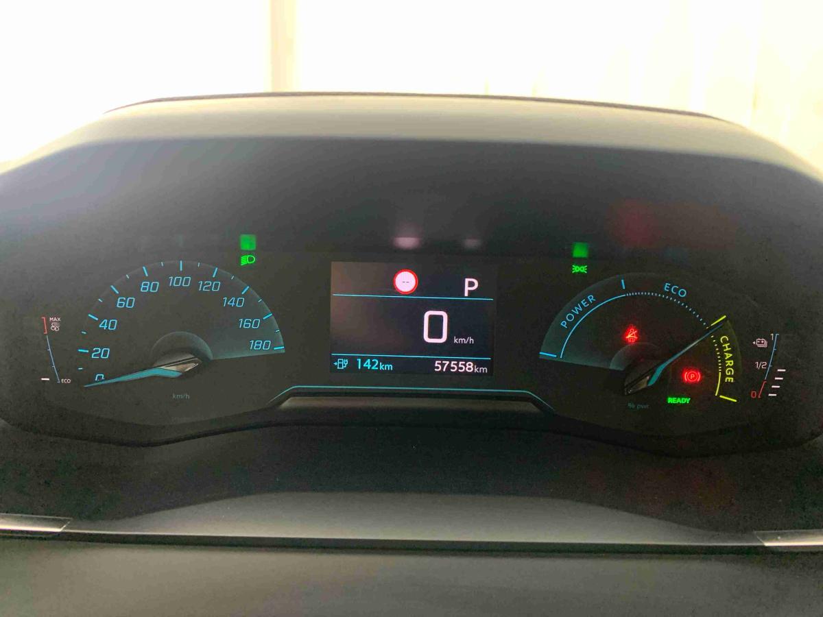 peugeot-e-208-2023-eletrico-0cc