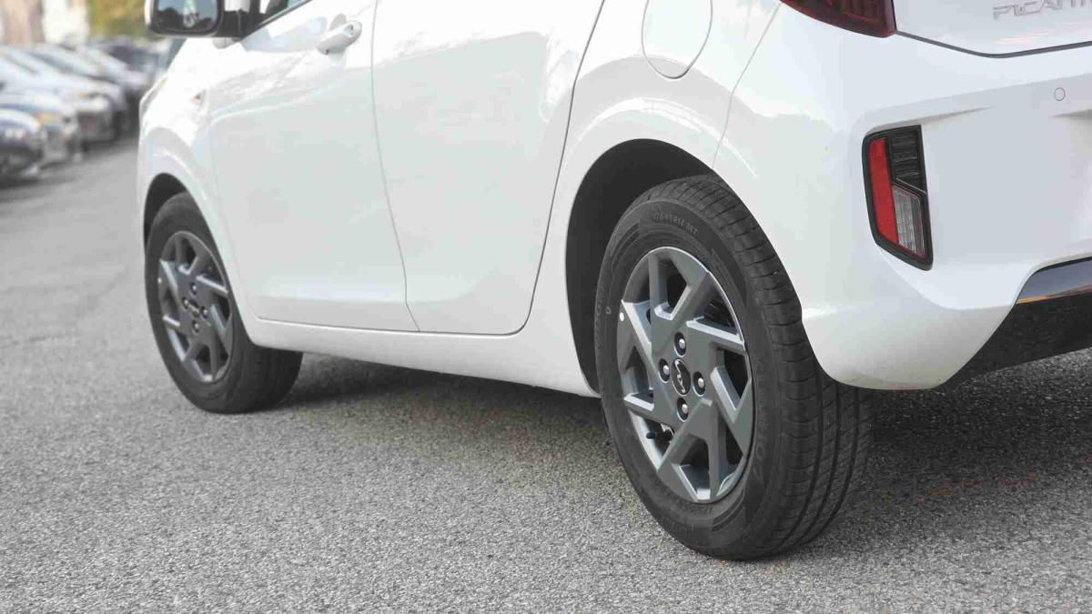 kia-picanto-2025-gasolina-998cc