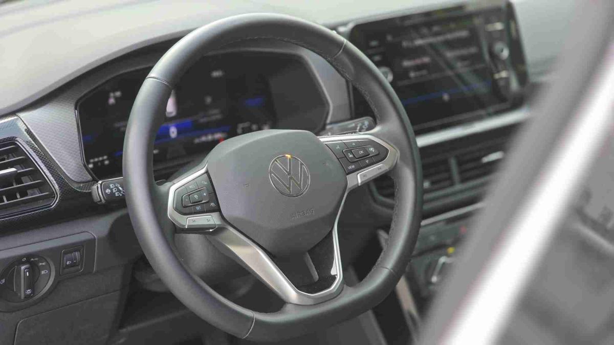 volkswagen-t-cross-2025-gasolina-999cc