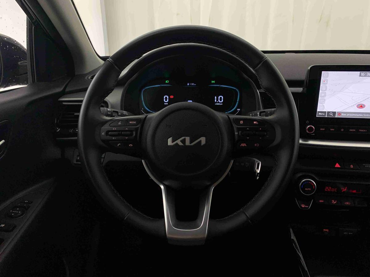 kia-stonic-2025-gasolina-998cc