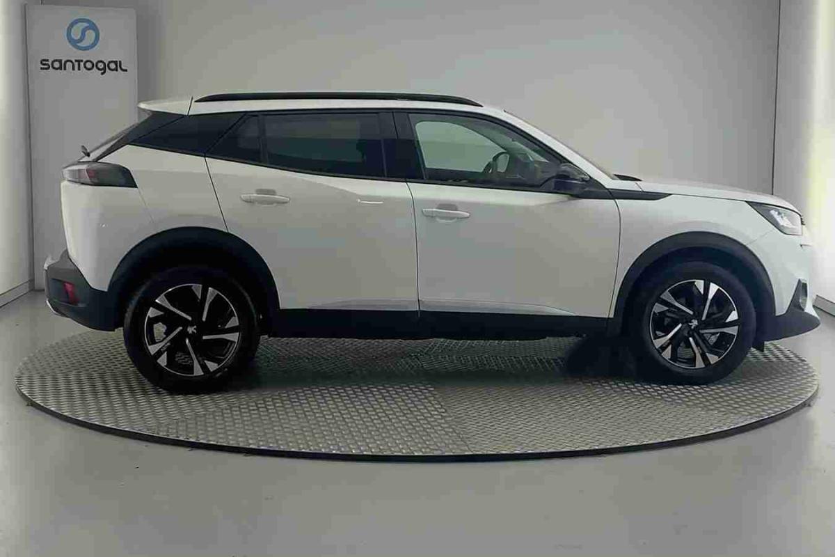 peugeot-2008-2022-gasolina-1199cc