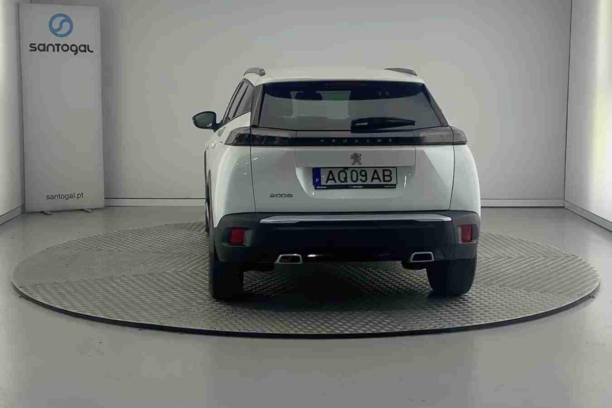 peugeot-2008-2022-gasolina-1199cc