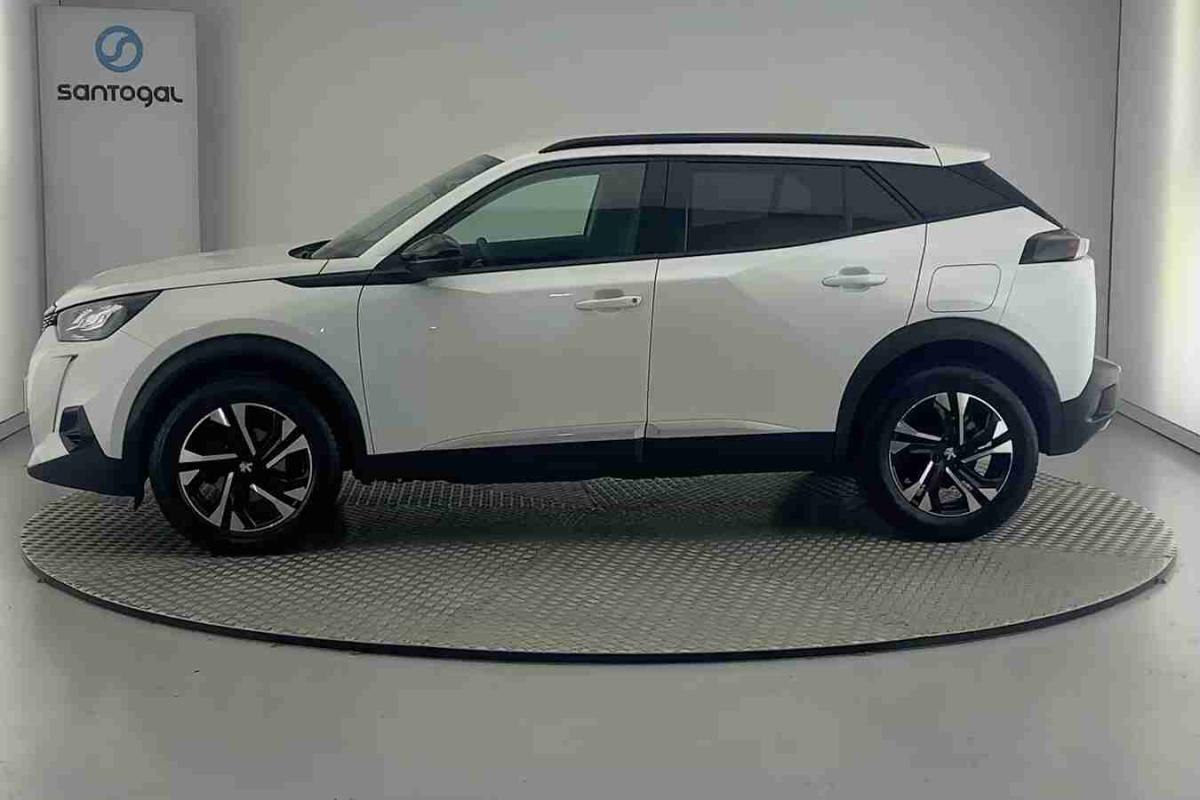 peugeot-2008-2022-gasolina-1199cc