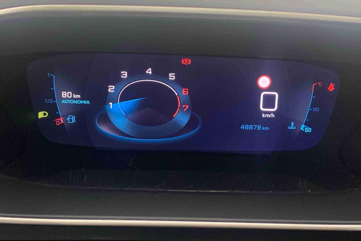 peugeot-2008-2022-gasolina-1199cc