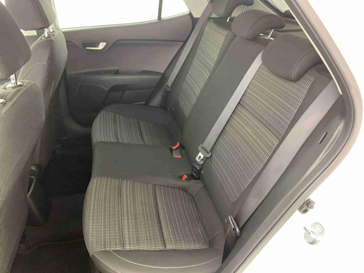 kia-stonic-2025-gasolina-998cc