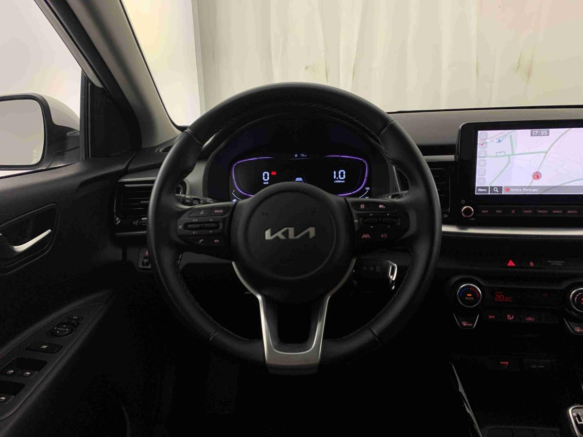 kia-stonic-2025-gasolina-998cc