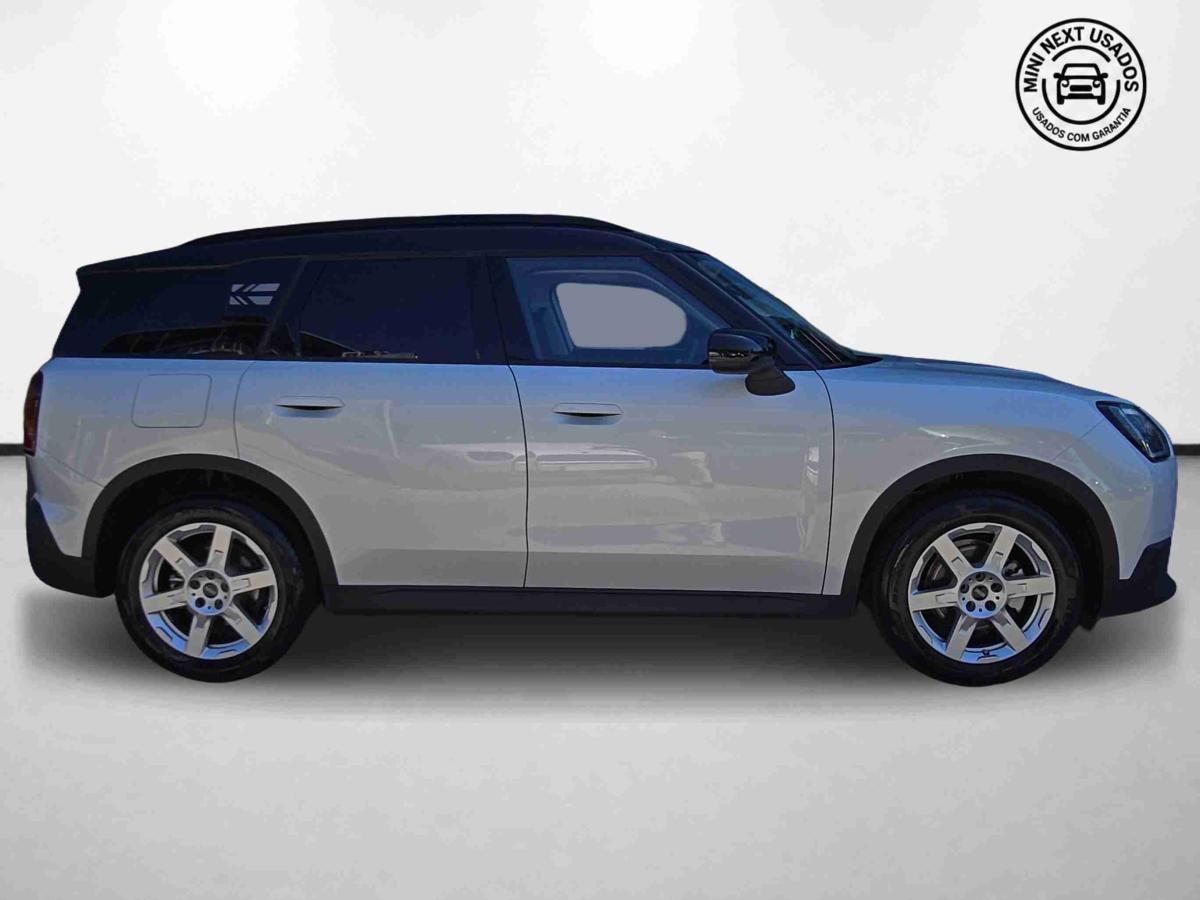mini-countryman-2025-diesel-1995cc