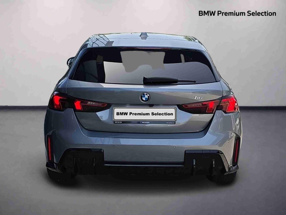 bmw-serie-1-2025-gasolina-1499cc