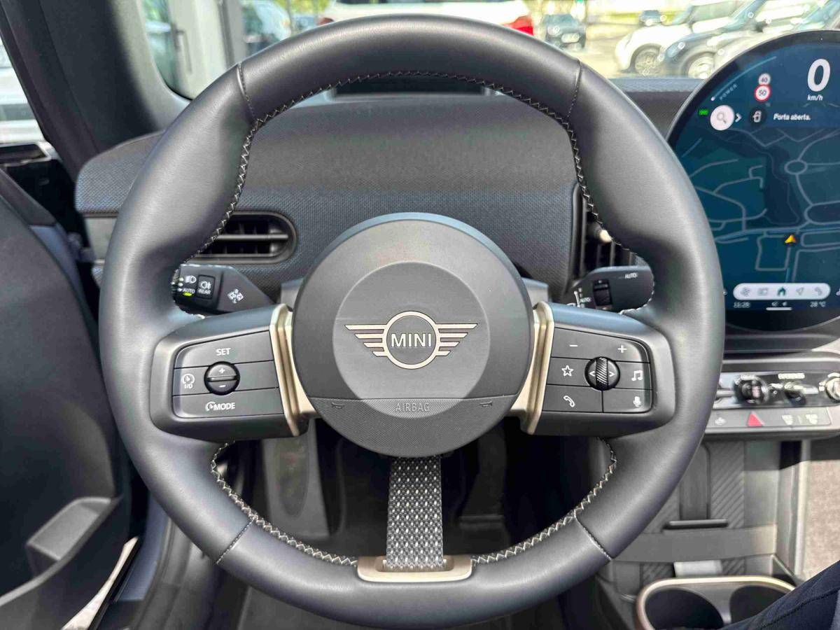 mini-cabrio-2025-gasolina-1998cc