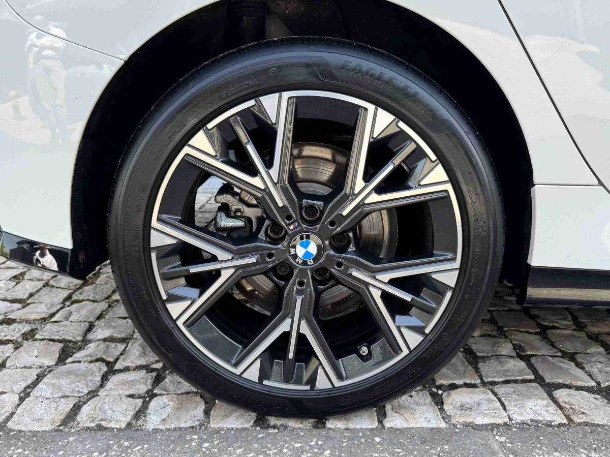 bmw-serie-1-2026-gasolina-1499cc