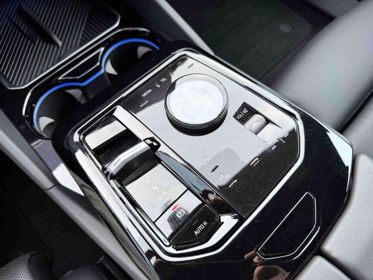 bmw-1602-2024-eletrico-0cc