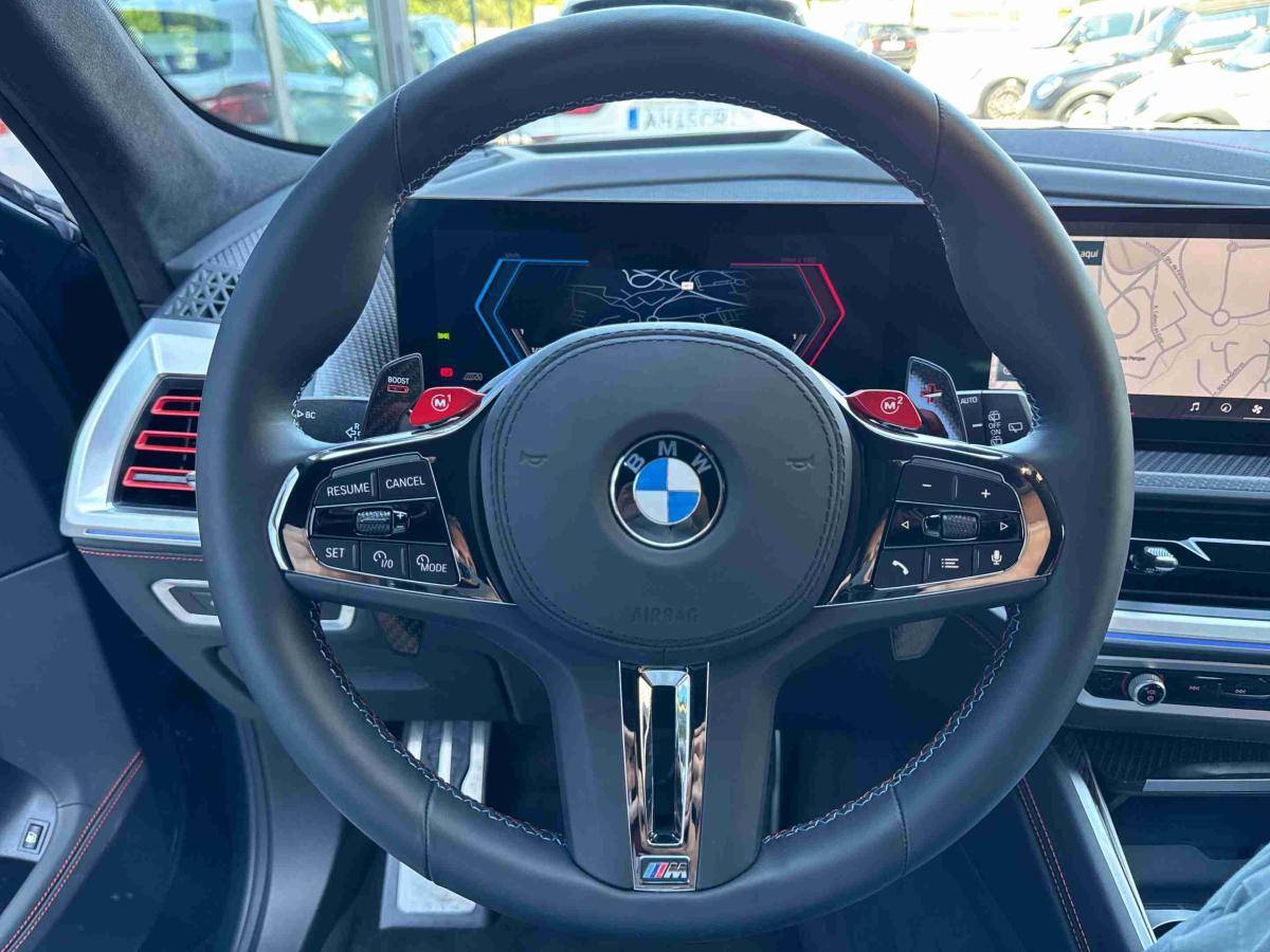 bmw-xm-2025-hibrido-4395cc