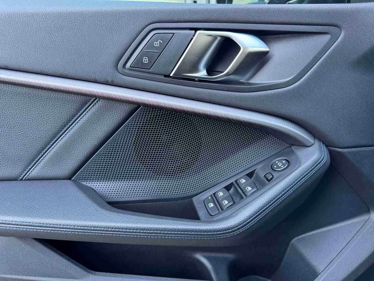 bmw-serie-2-2024-diesel-1496cc