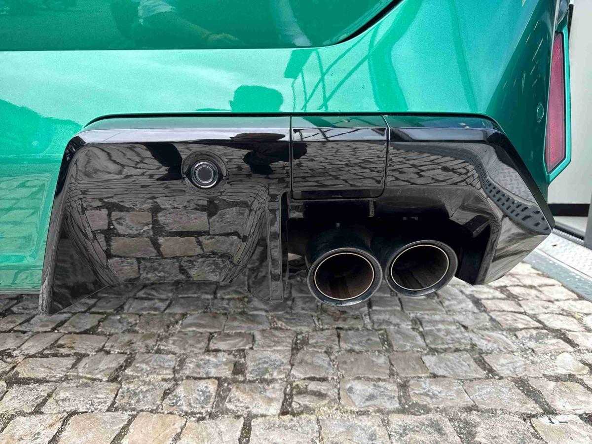 bmw-serie-5-2025-hibrido-4395cc