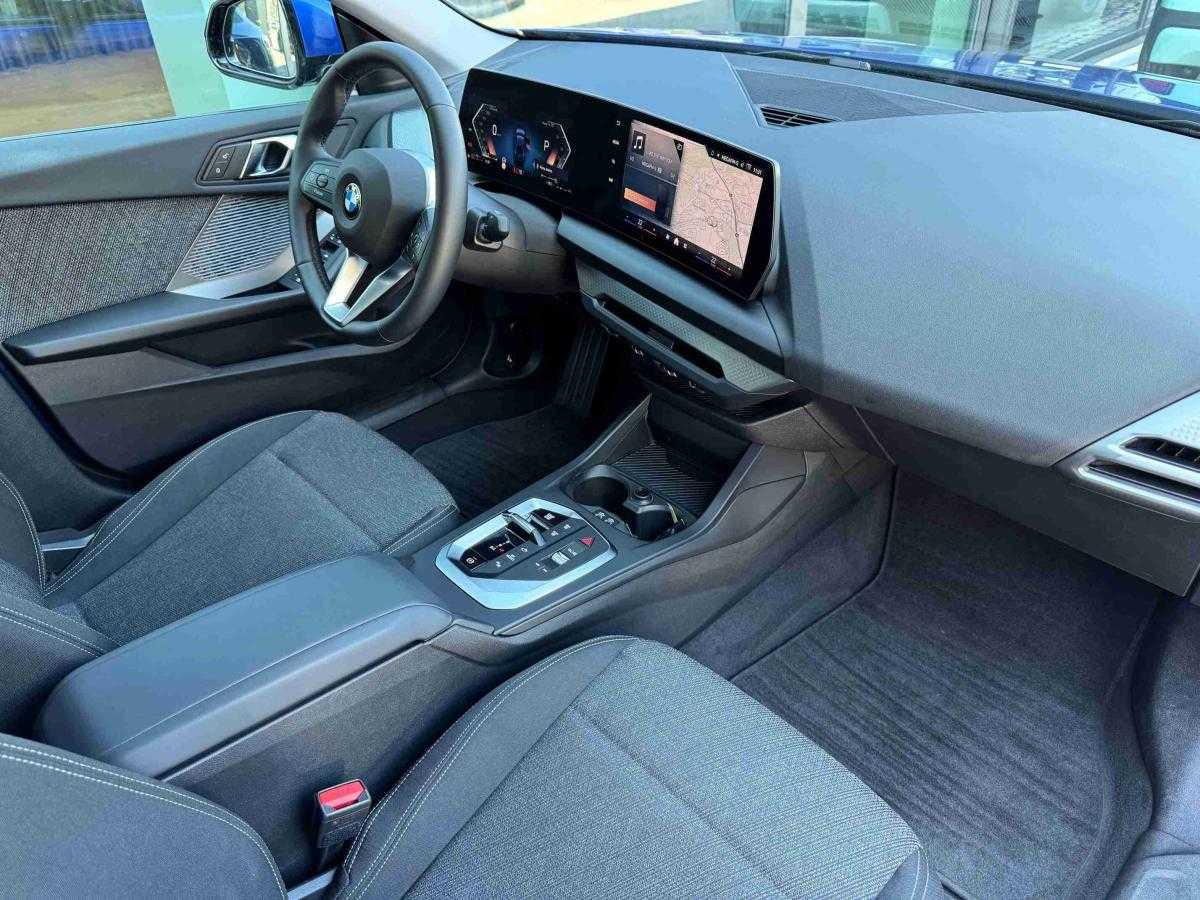 bmw-321-2025-gasolina-1499cc