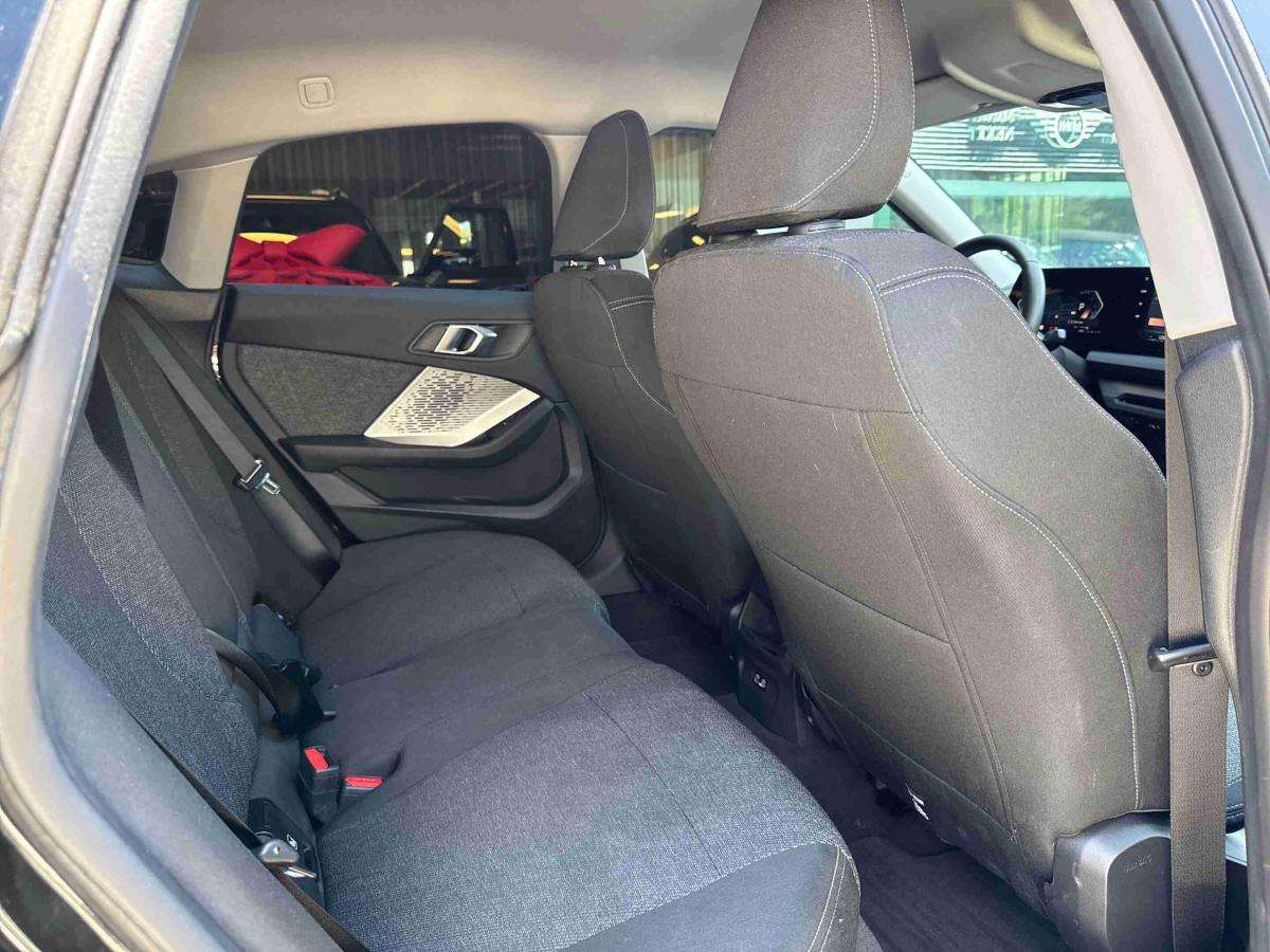 bmw-321-2025-gasolina-1499cc