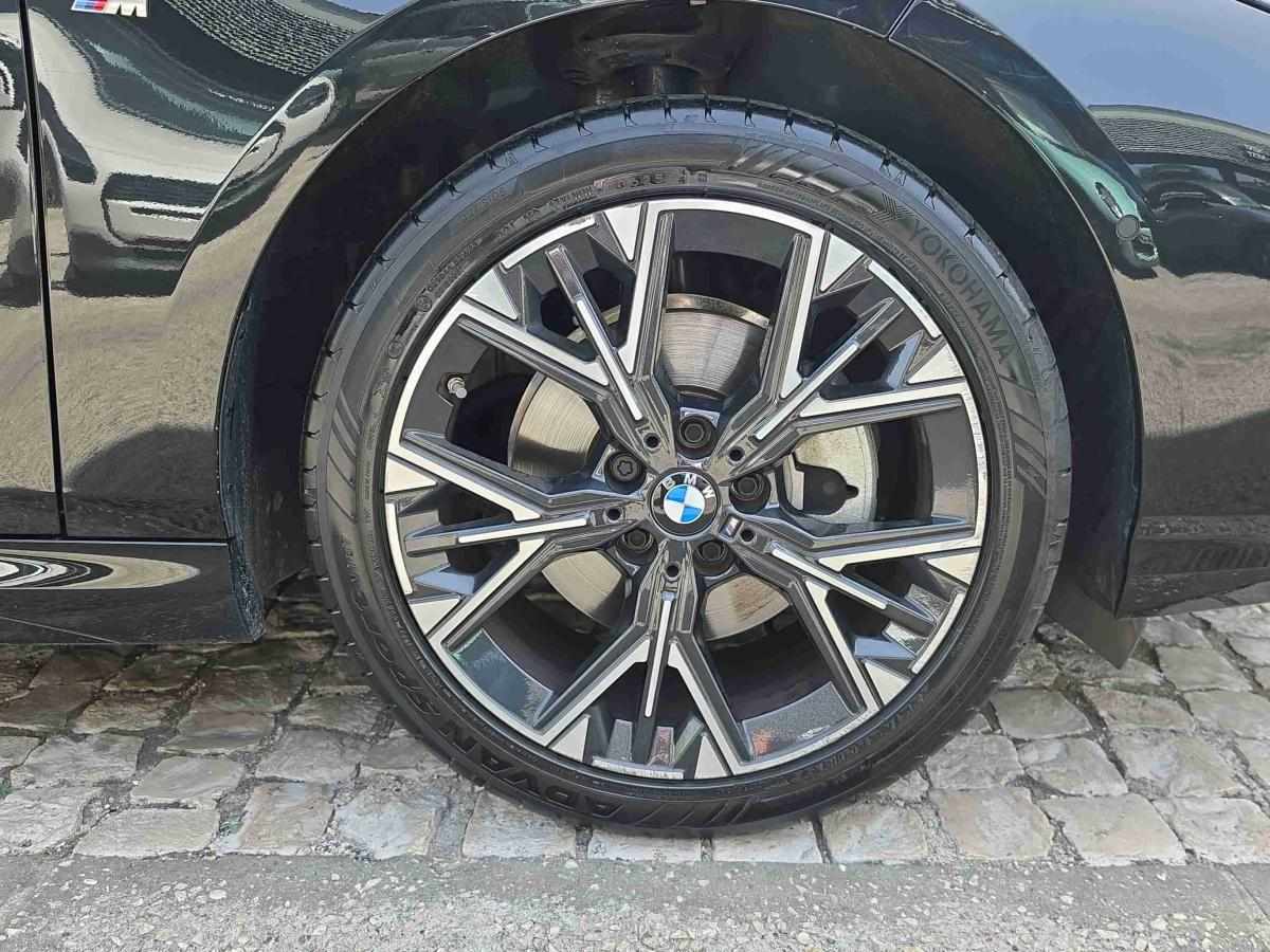 bmw-serie-1-2025-gasolina-1499cc